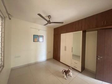 Room in 2.5 BHK Apartment at Aparna Serene Park, Kondapur – for Rent
