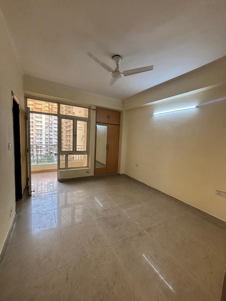 Room, supertech-eco-suites 2 Bedroom 1082 Sq.Ft. Apartment In Sector 137 Noida 8814272