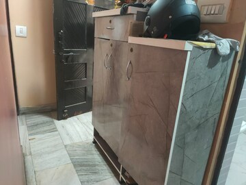 Bathroom in 2 BHK Builder Floor at Rohini Sector 8 – for Rent