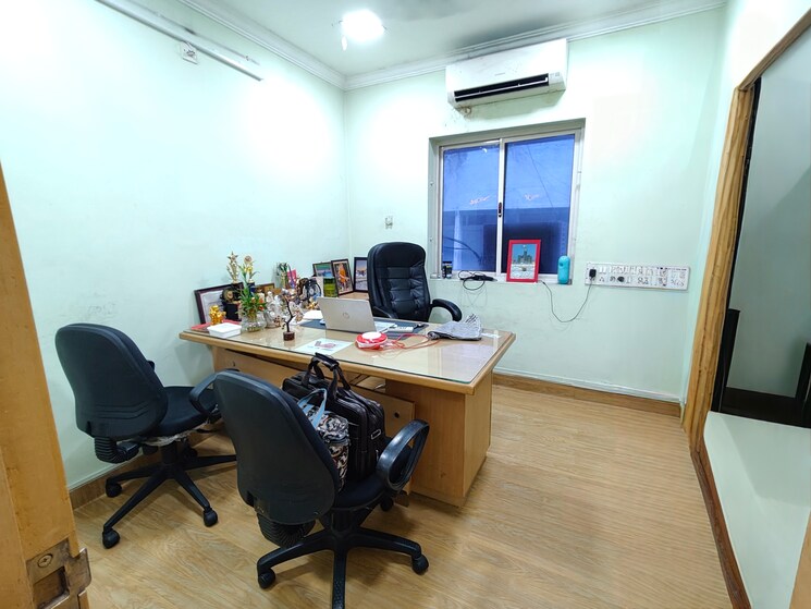 Team Area, kodambakkam Commercial Office Space in IT/SEZ 1500 Sq.Ft. In Kodambakkam Chennai 8814303