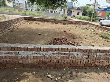  Plot – Exterior View View at Bhondsi - for Sale
