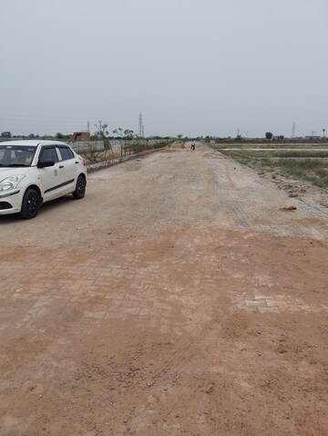 Plot – Exterior View View at DelhI- Mathura Highway - for Sale