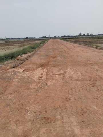 Plot Area in  Plot at DelhI- Mathura Highway – for Sale
