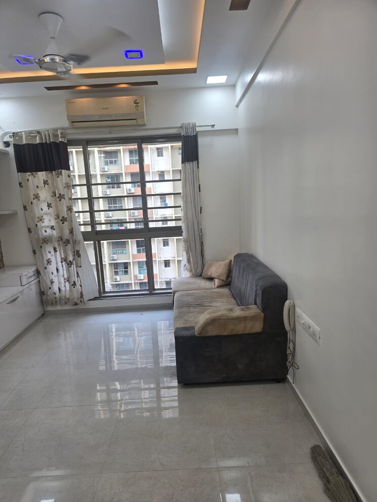 Living Room, sheth-vasant-oasis 1 Bedroom 472 Sq.Ft. Apartment In Andheri East Mumbai 8814324