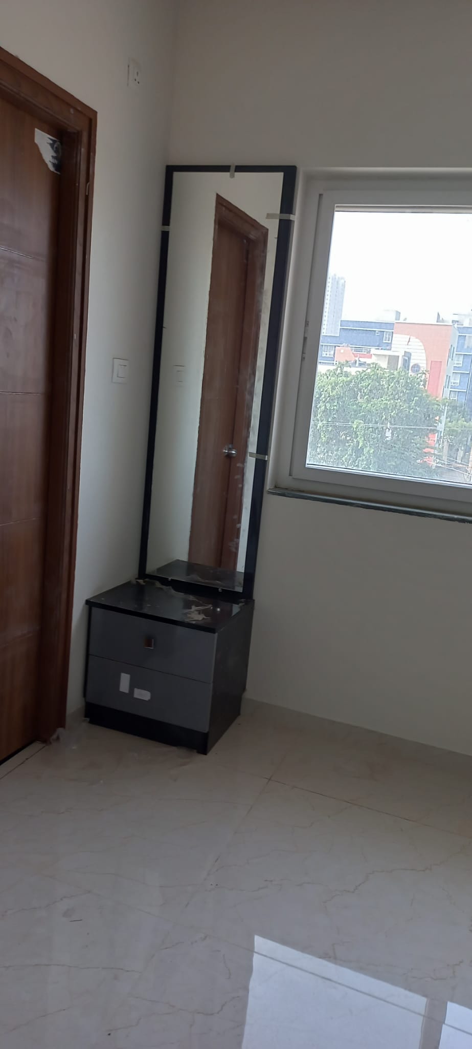 2.5 BHK + Pooja Room Apartment For Sale in Frontline Seven