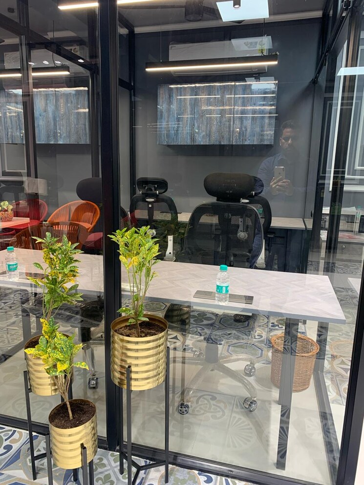 Exterior View, south extension ii Commercial Office Space 4000 Sq.Ft. In South Extension ii Delhi 8814328