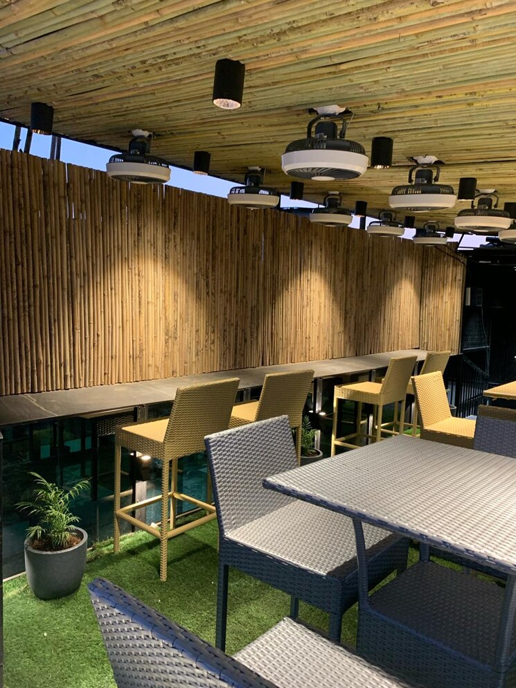 Team Area, south extension ii Commercial Office Space 4000 Sq.Ft. In South Extension ii Delhi 8814328