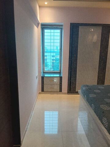 Furnished Amenities in 2 BHK Apartment at Majiwada – for Rent