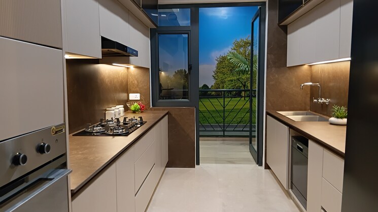 Kitchen, hero-homes-palatial 3 Bedroom 2800 Sq.Ft. Apartment In Sector 104 Gurgaon 8814370