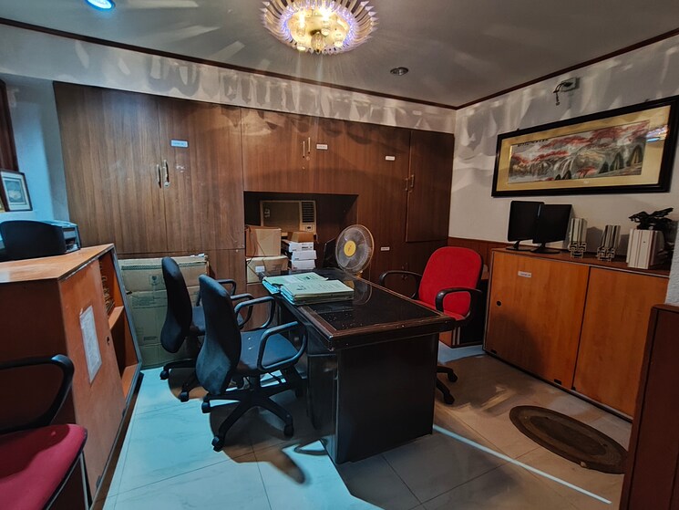 Team Area, thyagaraya nagar Commercial Office Space 1100 Sq.Ft. In Thyagaraya Nagar Chennai 8814362