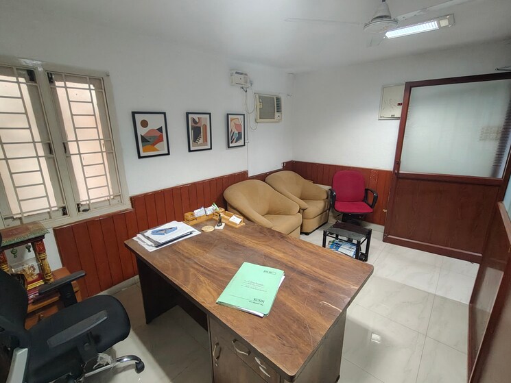 Team Area, thyagaraya nagar Commercial Office Space 1100 Sq.Ft. In Thyagaraya Nagar Chennai 8814362
