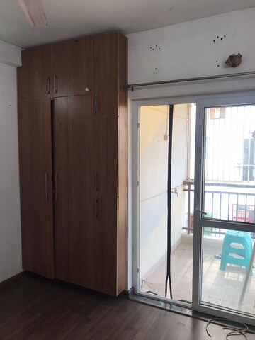 Room in 3 BHK Apartment at BPTP Park Elite Floors, Sector 85 – for Rent