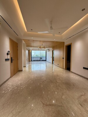 Living Room in 4 BHK Builder Floor at Sector 56 – for Sale