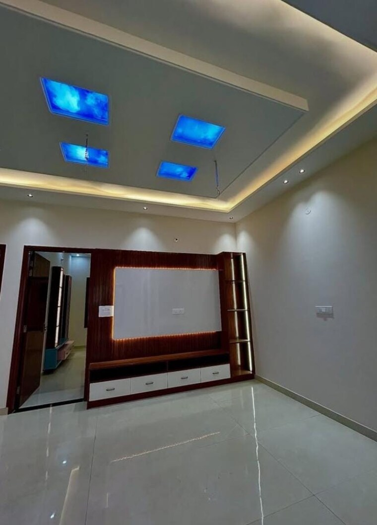 undefined, sector 30 3 Bedroom 2700 Sq.Ft. Builder Floor In Sector 30 Faridabad 8814405