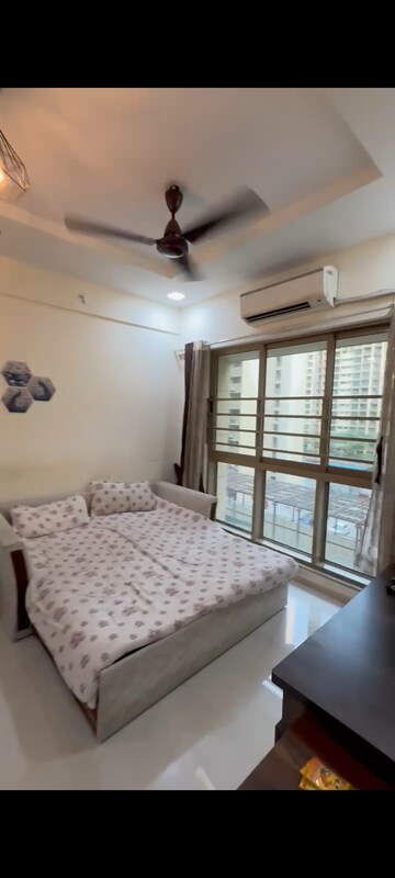 Bedroom in 1 BHK Apartment at Sheth Vasant Oasis, Andheri East – for Rent