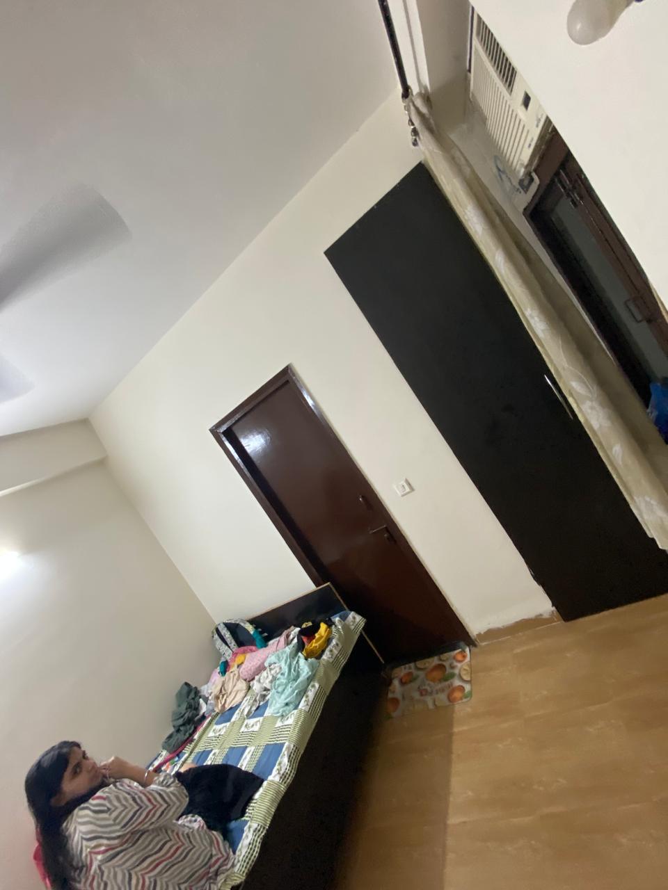 2 BHK Apartment For Rent in Amolik Heights