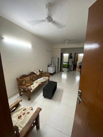 Master Bedroom in 2 BHK Apartment at Amolik Heights, Sector 88 – for Rent