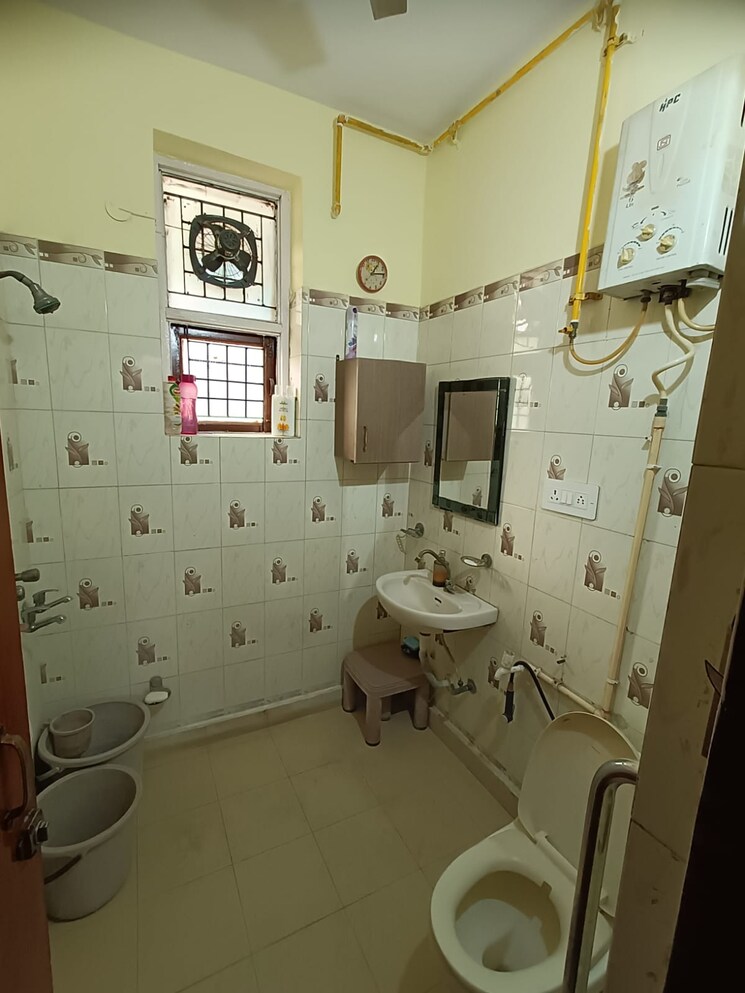 Master Bedroom, spring-field 3 Bedroom 1600 Sq.Ft. Builder Floor In Sector 31 Faridabad 8814426