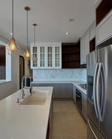 Kitchen in 3 BHK Builder Floor at Sector 39 – for Sale
