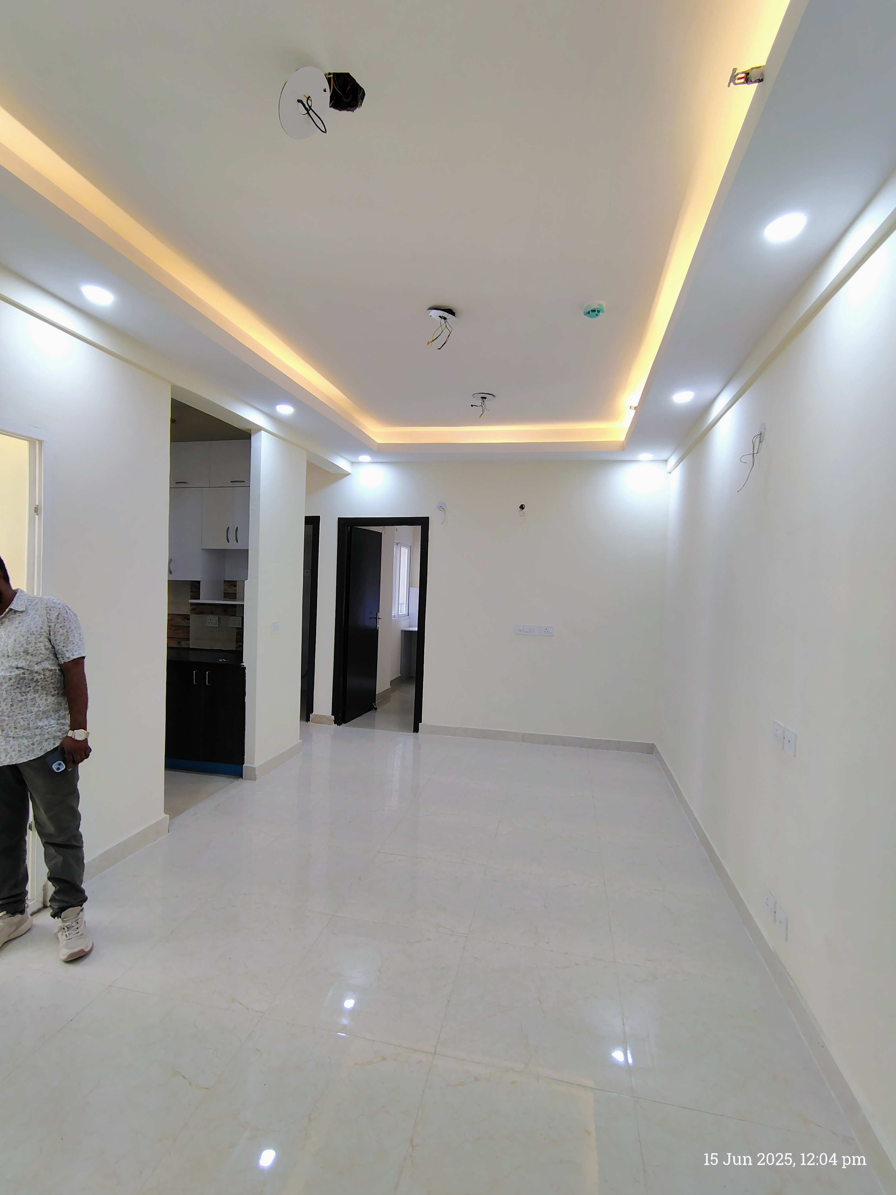 2 BHK Apartment For Rent in Amrapali Enchante