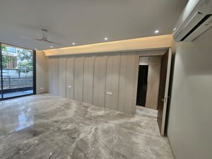 Bedroom in 5 BHK Builder Floor at Sushant Lok 3, Sector 57 – for Sale