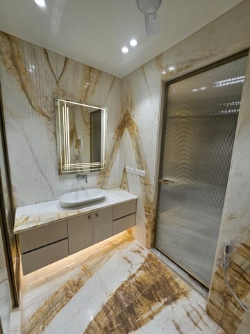 Bathroom in 5 BHK Builder Floor at Sushant Lok 3, Sector 57 – for Sale