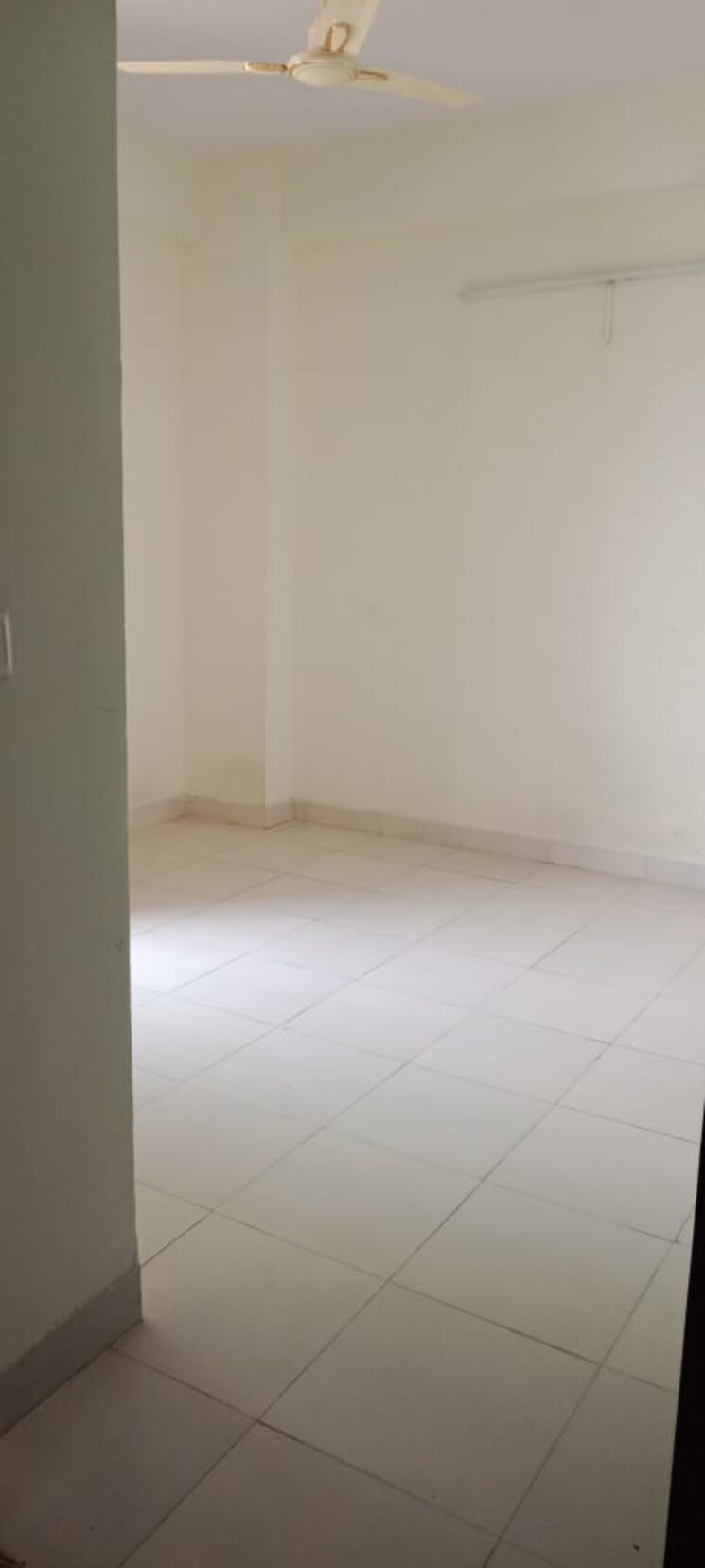 Room, amolik-heights 3 Bedroom 745 Sq.Ft. Apartment In Sector 88 Faridabad 8814483