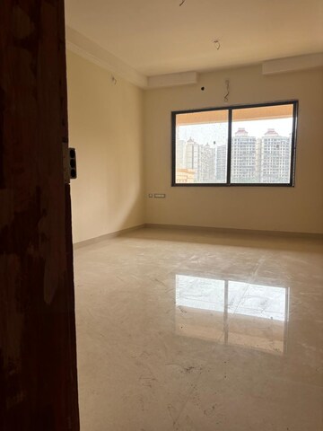 Room in 2 BHK Apartment at Paradise Sai Symphony, Kharghar – for Rent