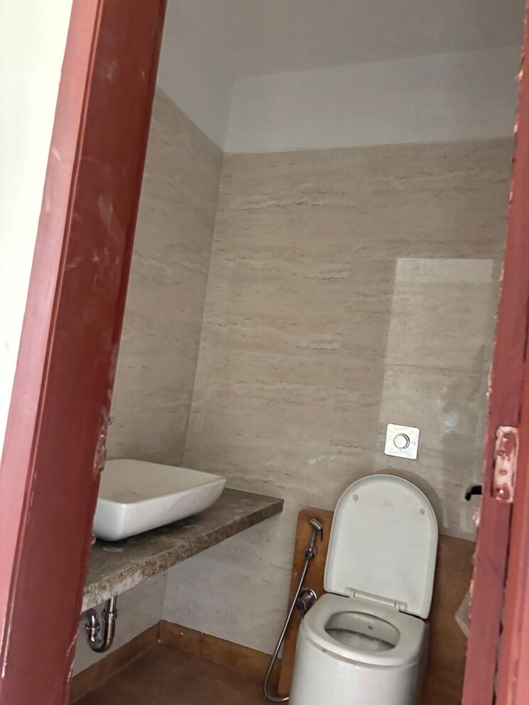 Bathroom, paradise-sai-symphony 2 Bedroom 639 Sq.Ft. Apartment In Kharghar Navi Mumbai 8814509