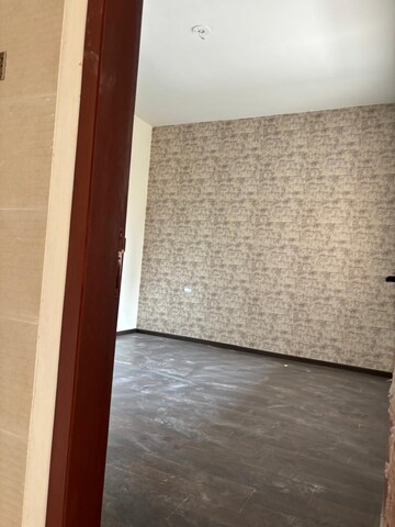 Room in 2 BHK Apartment at Paradise Sai Symphony, Kharghar – for Rent
