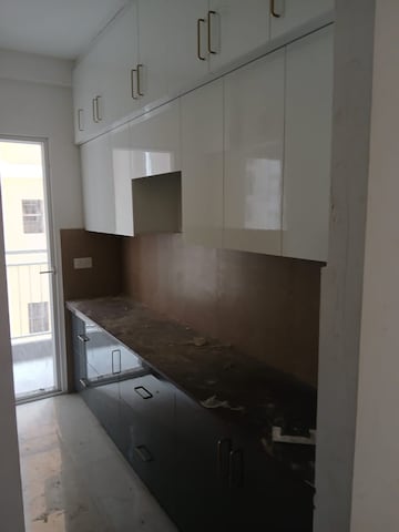 Kitchen in 2 BHK Apartment at Mahaluxmi Migsun Ultimo, Omicron Iii Greater Noida – for Rent