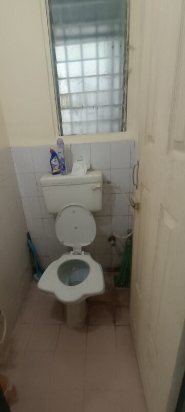 Bathroom in 2 BHK Apartment at Anita Nagar Chs, Kandivali East – for Rent