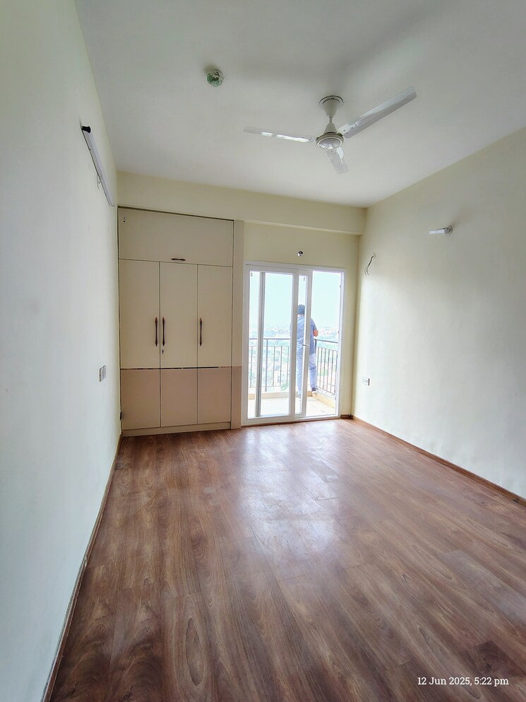 Room, amrapali-enchante 2 Bedroom 850 Sq.Ft. Apartment In Tech Zone 4 Greater Noida Greater Noida 8814523