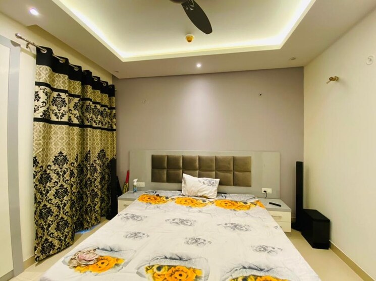 Bedroom, gomti nagar 3 Bedroom 1800 Sq.Ft. Apartment In Gomti Nagar Lucknow 8814676