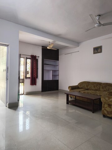 2 BHK Apartment For Rent in Sarita Vihar