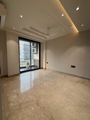 Room in 4 BHK Builder Floor at Ansal Sushant Floors, Sushant Lok ii – for Sale