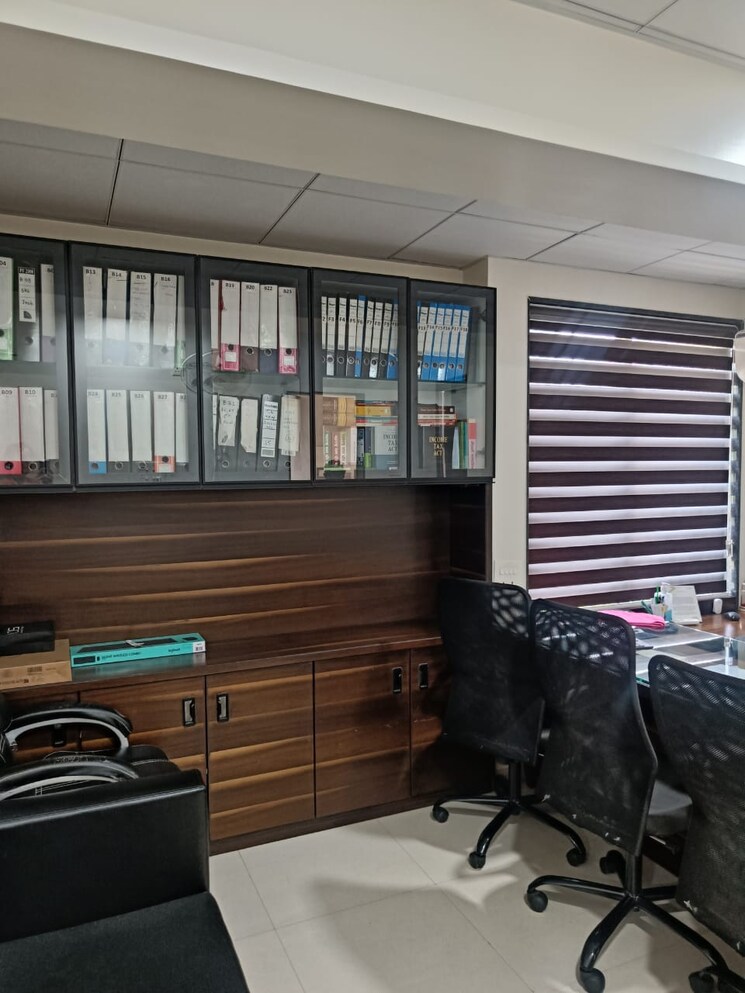  Parking, darode-jog-shriniwas-bharatshree 3 Bedroom 1563 Sq.Ft. Apartment In Erandwane Pune 8814524