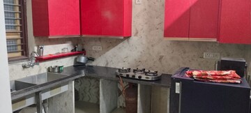 Kitchen in 1.5 BHK Builder Floor at Sector 31 – for Rent