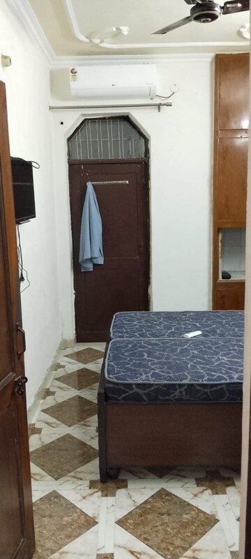 Bedroom in 1.5 BHK Builder Floor at Sector 31 – for Rent