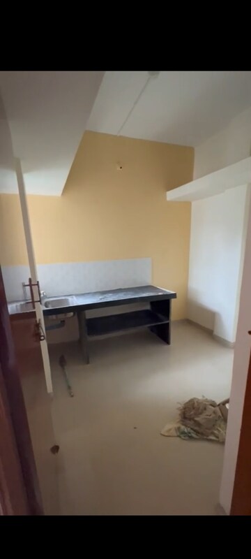 Living Room in 1 BHK Villa at Karve Nagar – for Rent