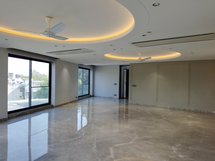 Room, hauz khas enclave 4 Bedroom 5000 Sq.Ft. Apartment In Hauz Khas Enclave Delhi 8814583