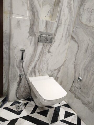 Bathroom in 4 BHK Apartment at Hauz Khas Enclave – for Sale