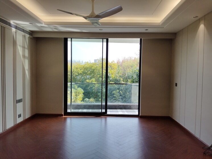 Room, hauz khas enclave 4 Bedroom 5000 Sq.Ft. Apartment In Hauz Khas Enclave Delhi 8814583