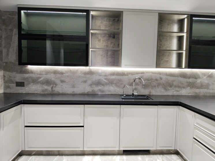 Kitchen, hauz khas enclave 4 Bedroom 5000 Sq.Ft. Apartment In Hauz Khas Enclave Delhi 8814583