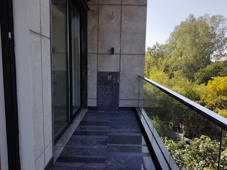 Balcony, hauz khas enclave 4 Bedroom 5000 Sq.Ft. Apartment In Hauz Khas Enclave Delhi 8814583