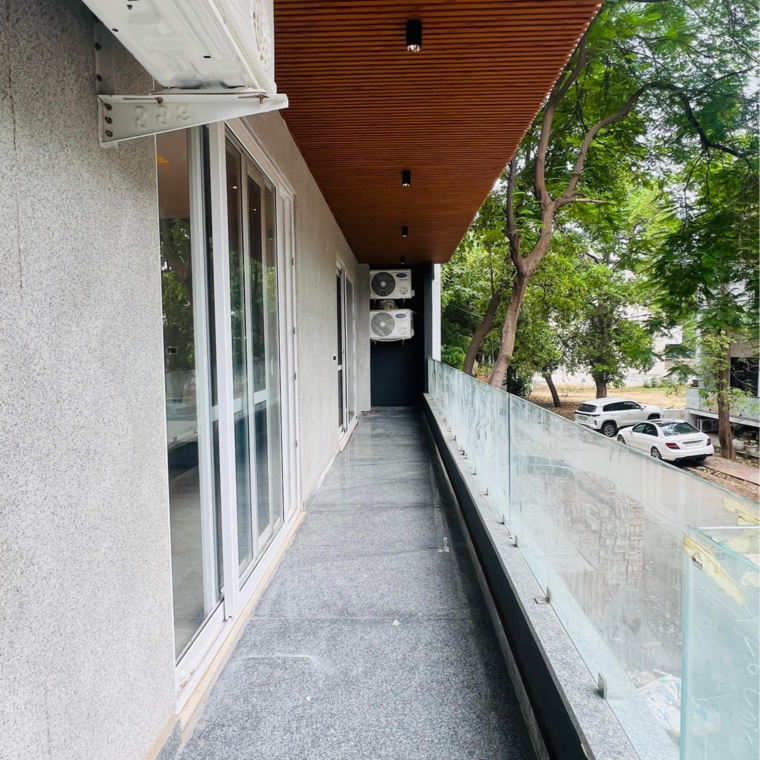 Balcony, kohli-one-malibu-town 3 Bedroom 267 Sq.Yd. Builder Floor In Malibu Town Gurgaon 8814657