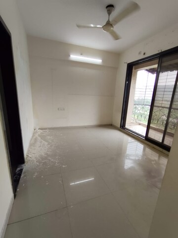 Master Bedroom in 3 BHK Apartment at Hyde Park CHS, Kharghar – for Rent
