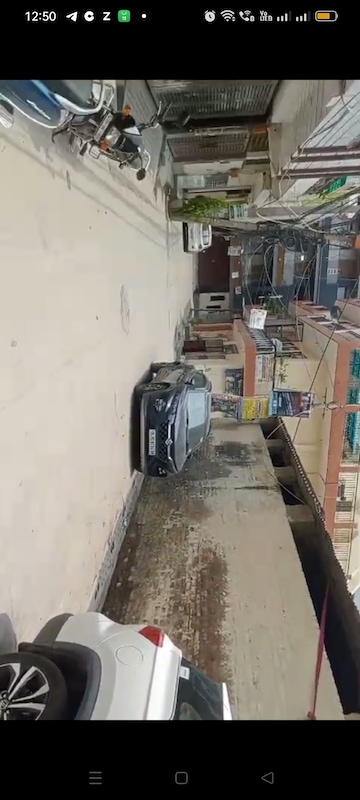  Plot For Sale in Raghu Nagar