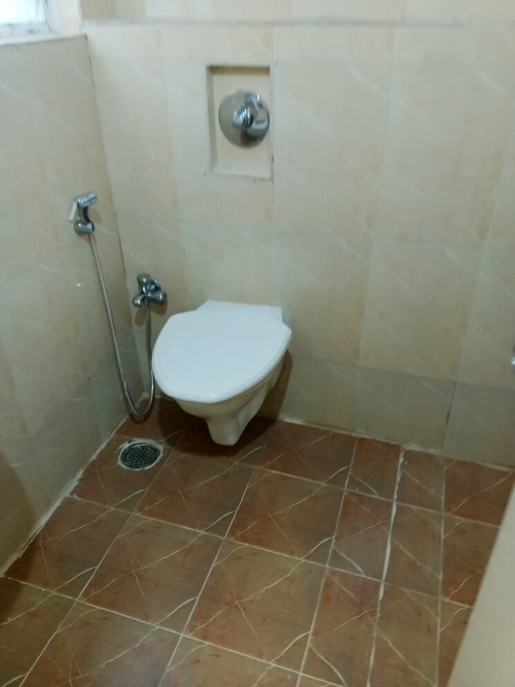 Bathroom, prajay-megapolis 3 Bedroom 1695 Sq.Ft. Apartment In Kukatpally Hyderabad 8814699