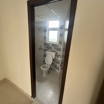 Attached Bathroom in 2.5 BHK Apartment at Signature Global Proxima Phase 2, Sector 89 – for Rent